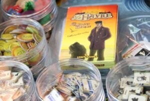 How to store board games